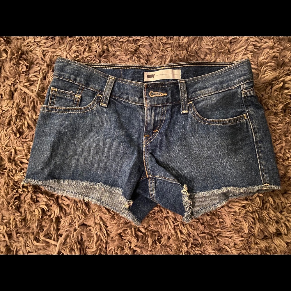Levi shorts